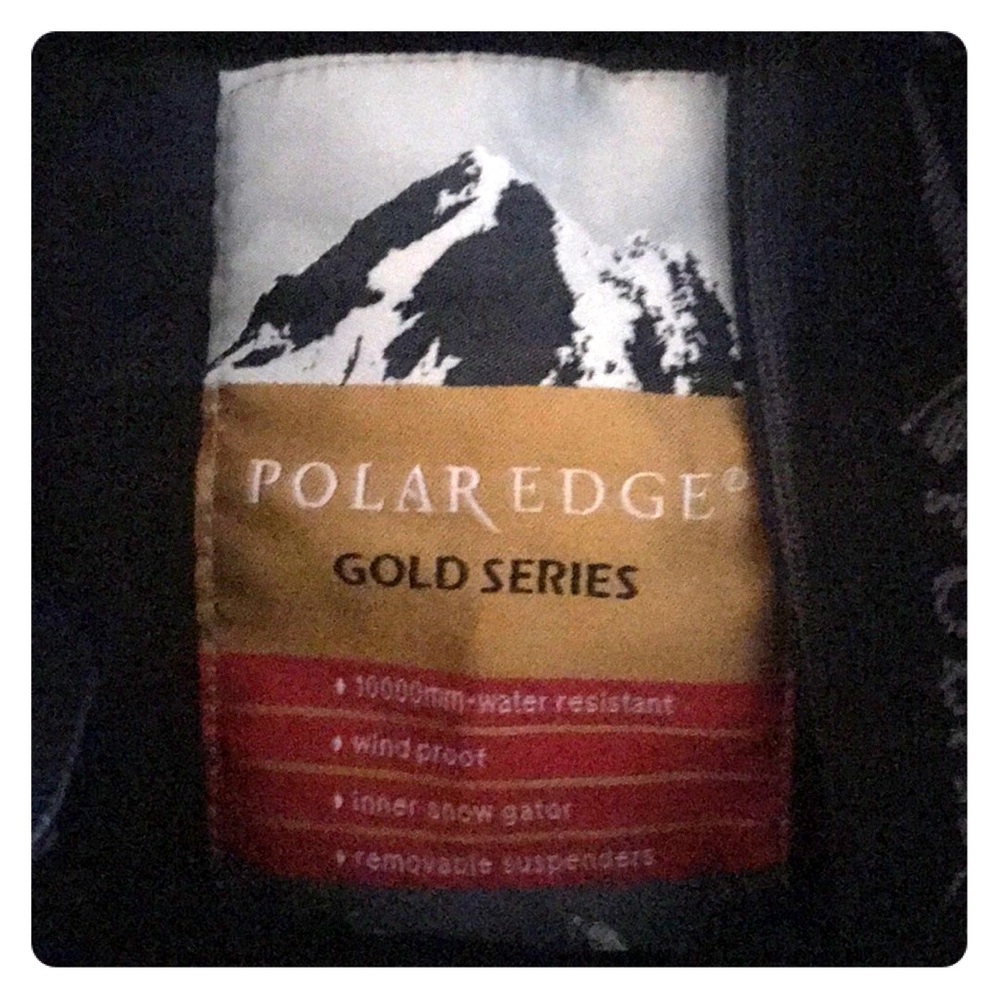 Snowboarding pants
